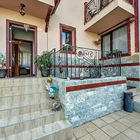 Complex Koko Hills 3* 사파레바바냐