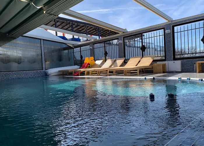 Complex Koko Hills Hotel